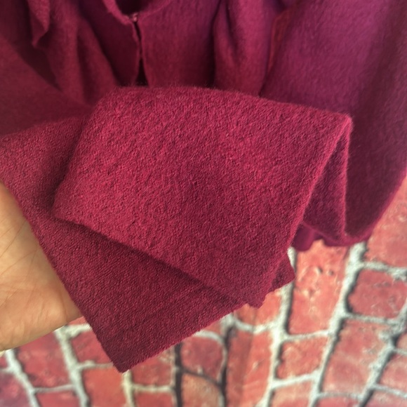 Claudia Ev Burgundy ruffled wool women’s cardigan size large - Picture 6 of 12